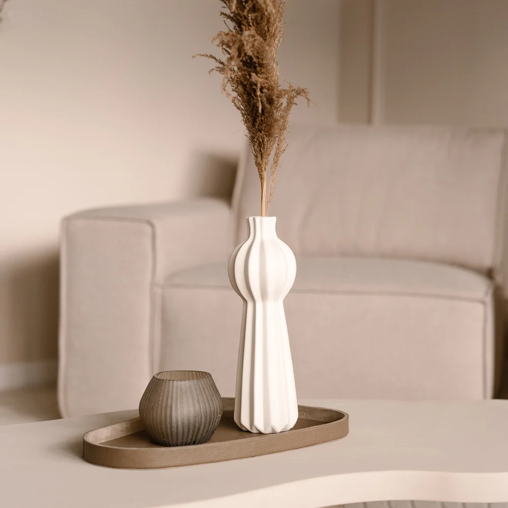 Chamada leren dienblad organisch effen M taupe bij Duifhuizen