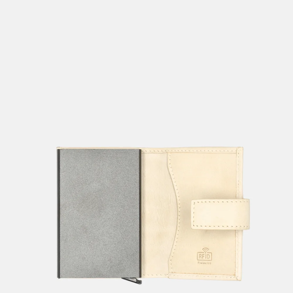 Bear Design pasjeshouder feather bij Duifhuizen