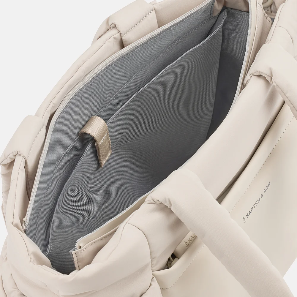 Kapten & Son Hellvi Cloud handtas M sandstone bij Duifhuizen