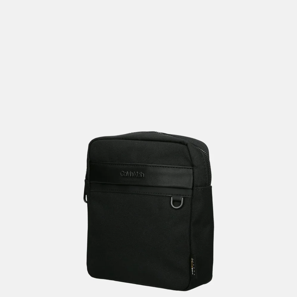 Calvin Klein Remote Reporter crossbody tas black bij Duifhuizen
