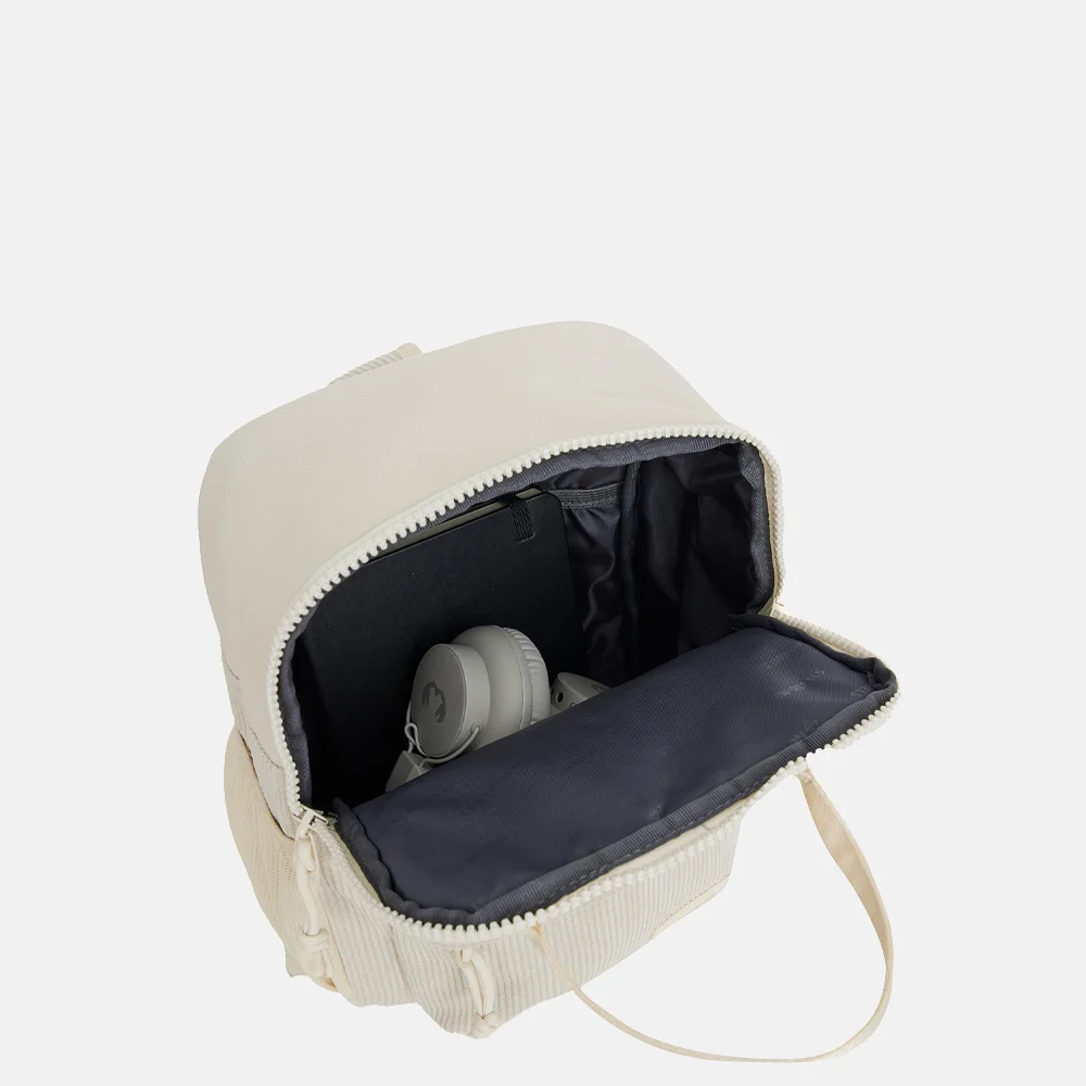 New Rebels rugzak S beige bij Duifhuizen