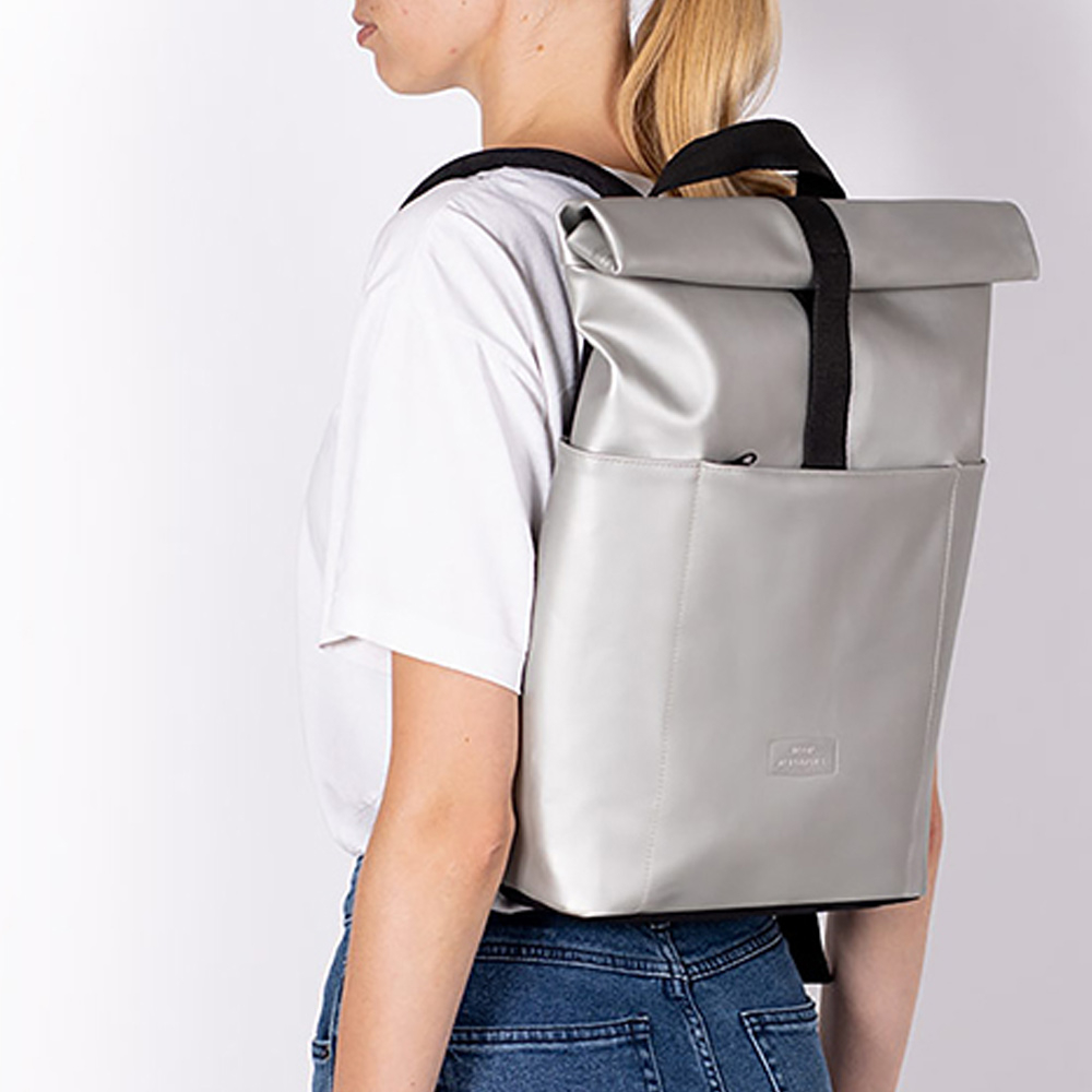 Ucon Acrobatics Hajo Mini Metallic rugzak 13.3 inch silver bij Duifhuizen