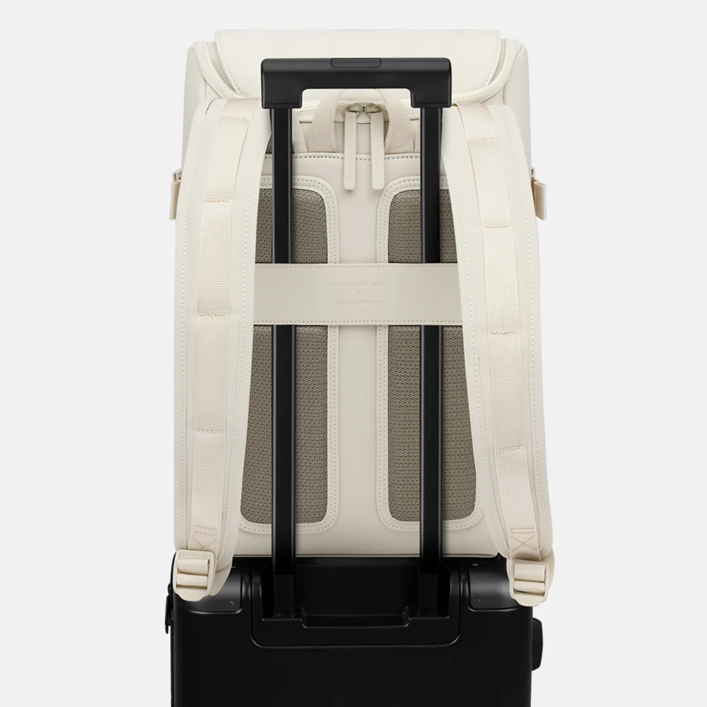 Kapten & Son Bali laptoprugzak M 15 inch sandstone bij Duifhuizen