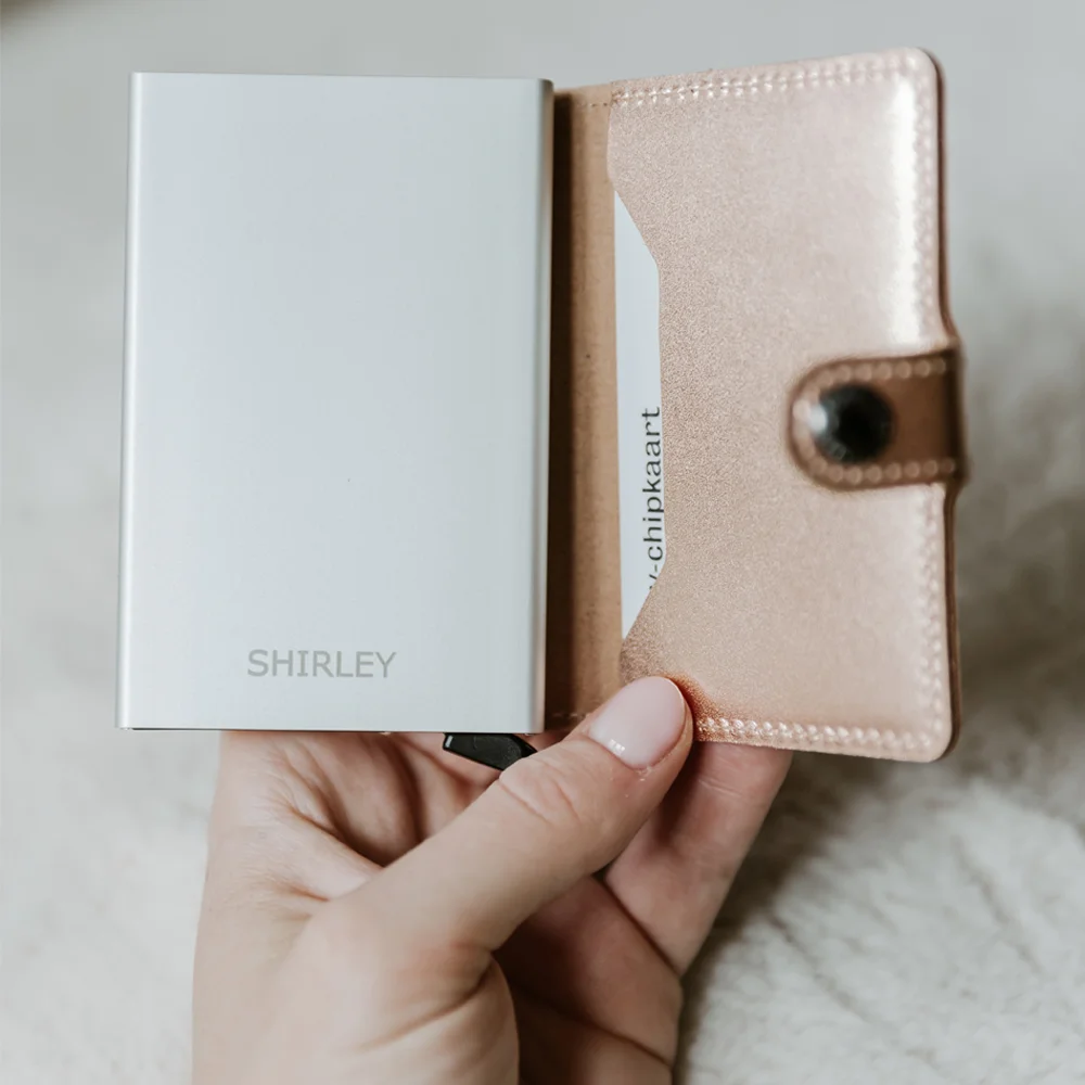 Secrid Miniwallet pasjeshouder metallic rose bij Duifhuizen