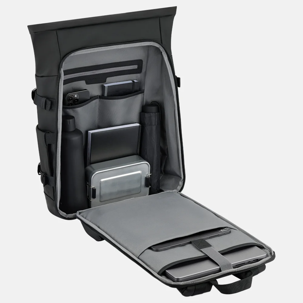 Kapten & Son Helsinki pro rugzak 15 inch all black bij Duifhuizen