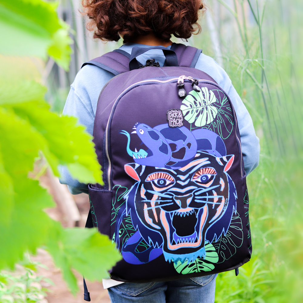 Pick & Pack Dangerous Cat kinderrugzak L carbon bij Duifhuizen