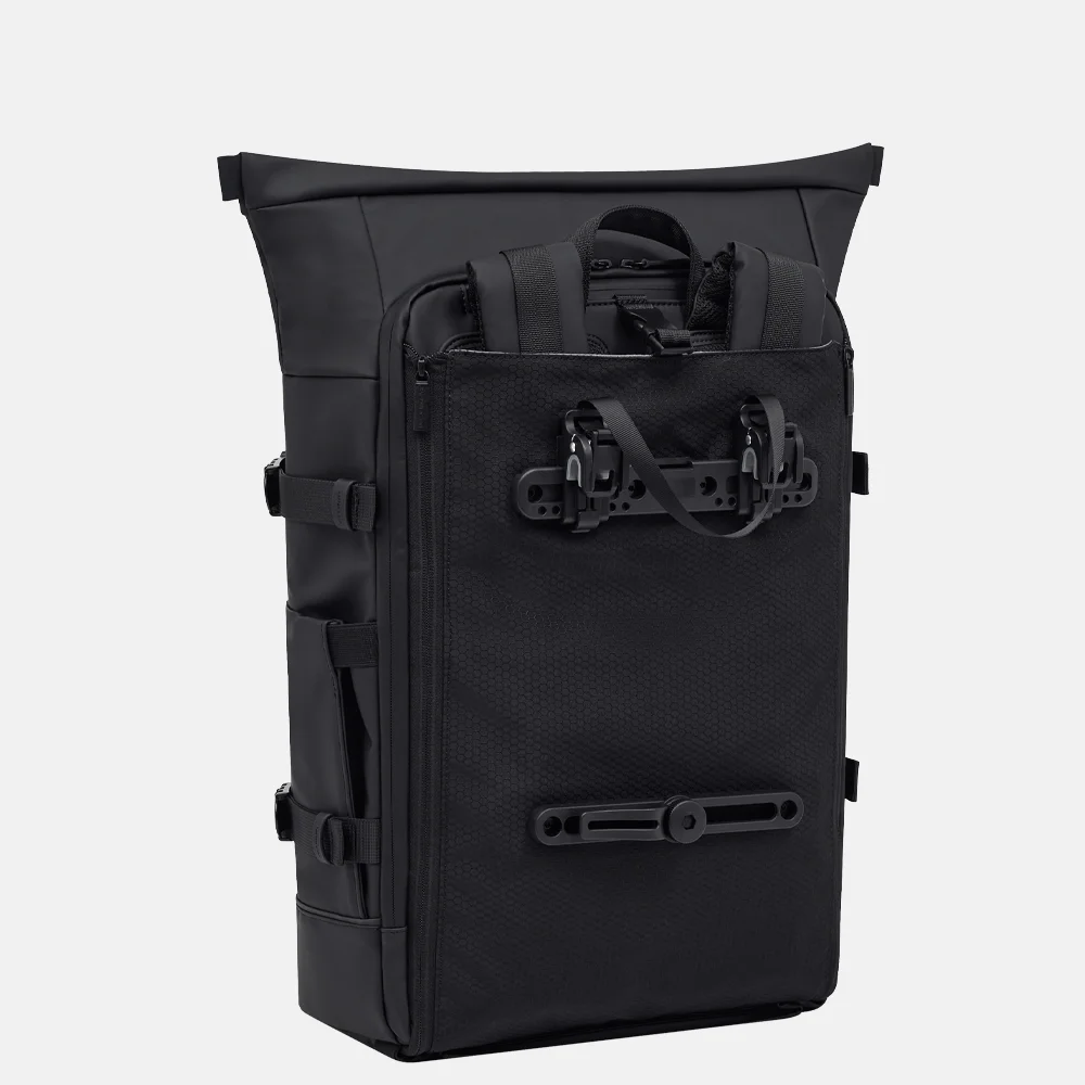 Kapten & Son Helsinki pro bike laptoprugzak all black bij Duifhuizen