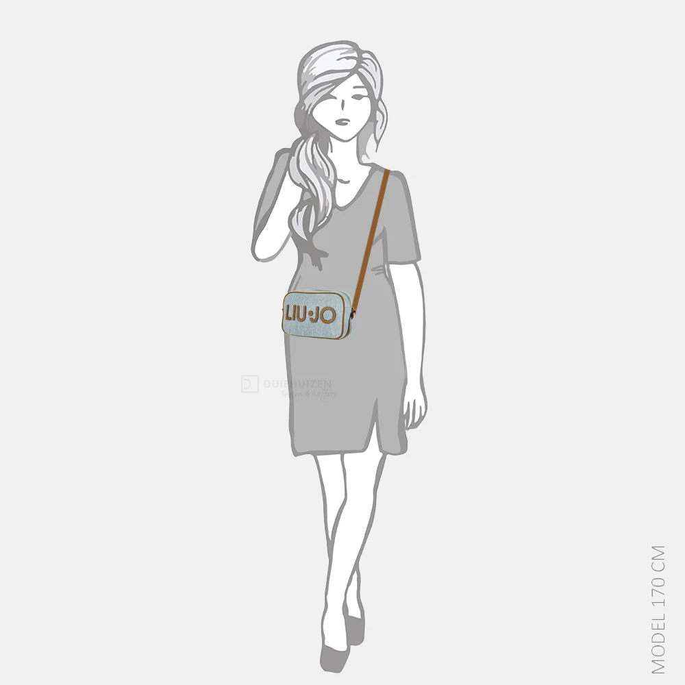 Liu Jo Ferielle camera case logo crossbody tas M light denim bij Duifhuizen