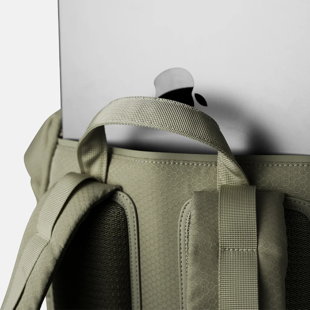 Kapten & Son Yoho rugzak 16 inch forest green bij Duifhuizen