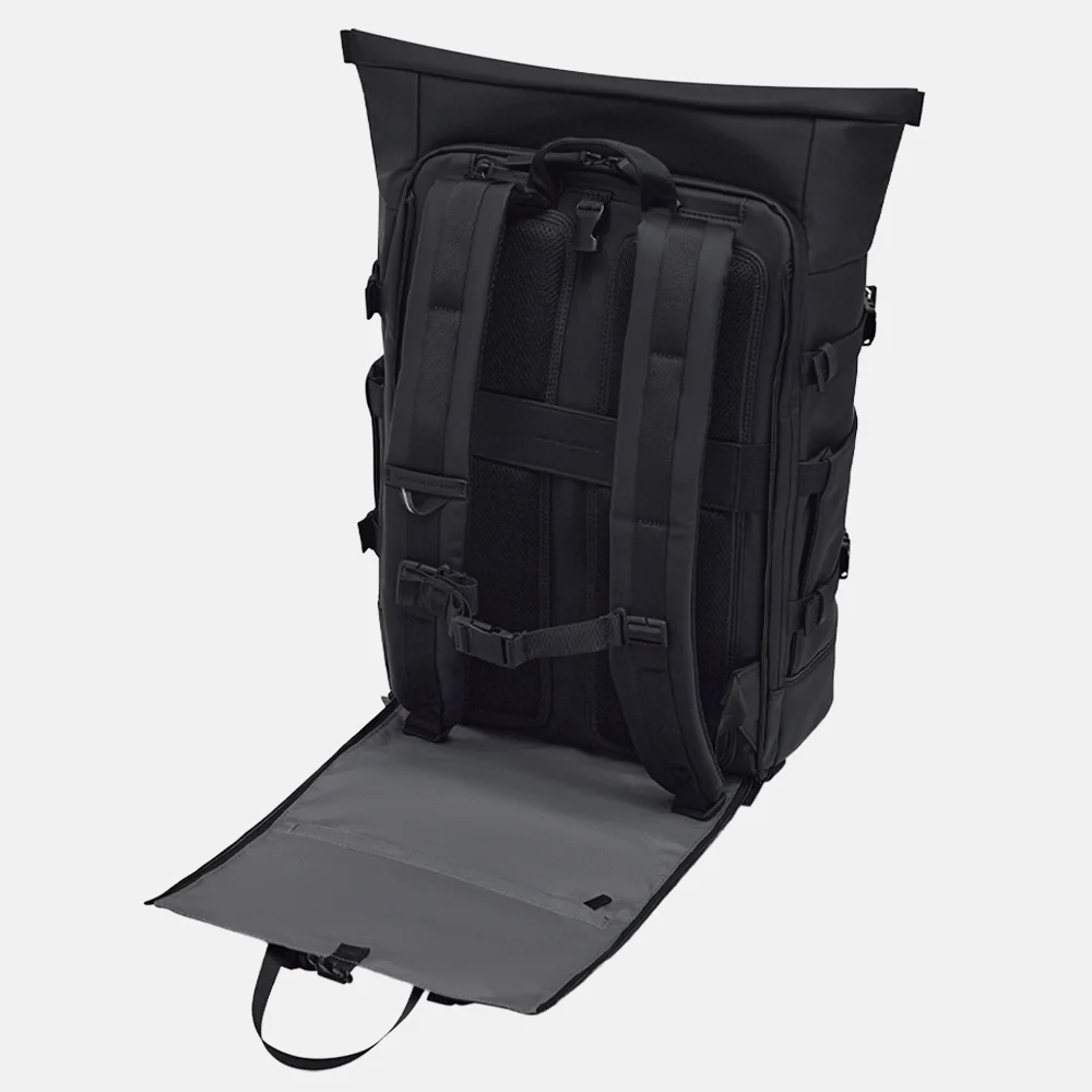 Kapten & Son Helsinki pro bike laptoprugzak all black bij Duifhuizen