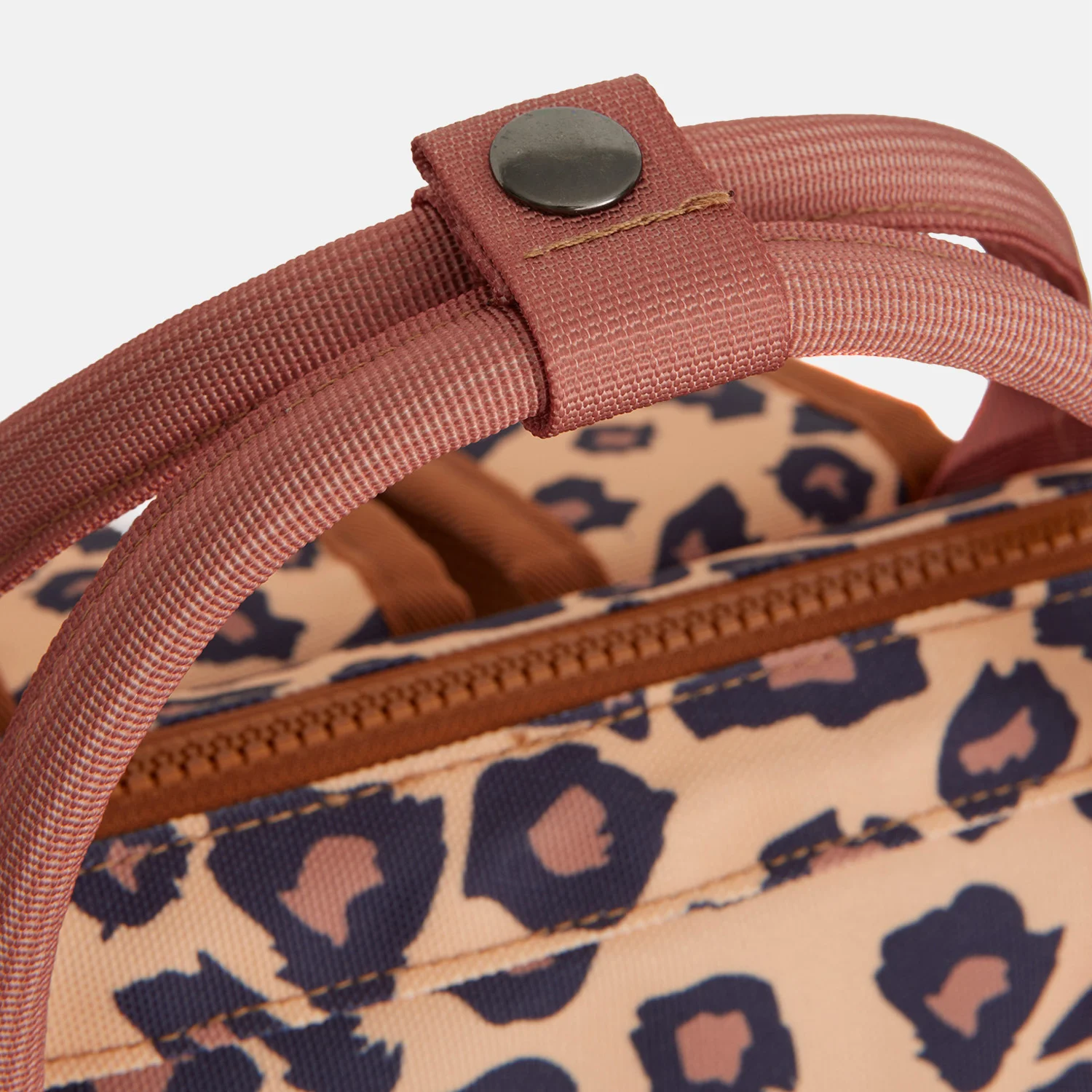 New Rebels Weverly rugzak S leopard bij Duifhuizen
