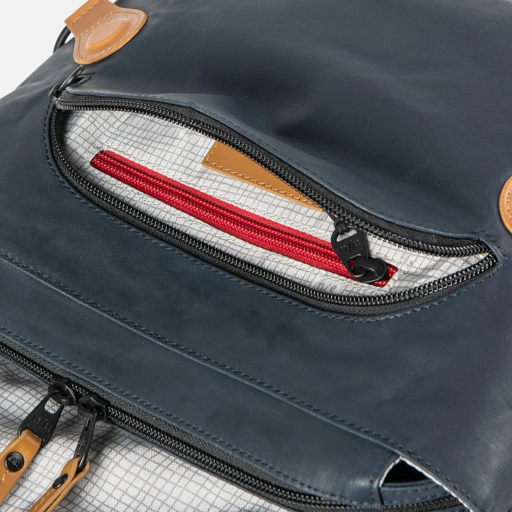 Aunts and Uncles Japan Sendai schoudertas night navy bij Duifhuizen