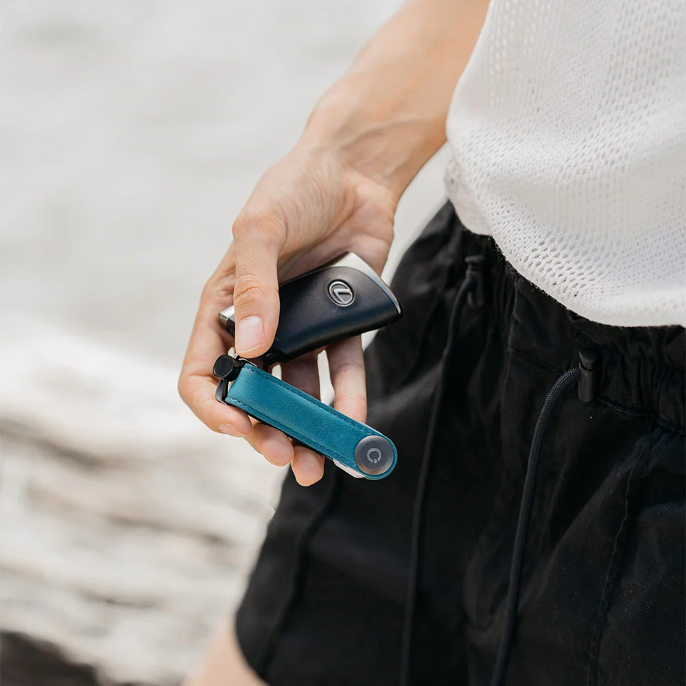 Orbitkey 2.0 Crazy horse sleuteletui teal bij Duifhuizen