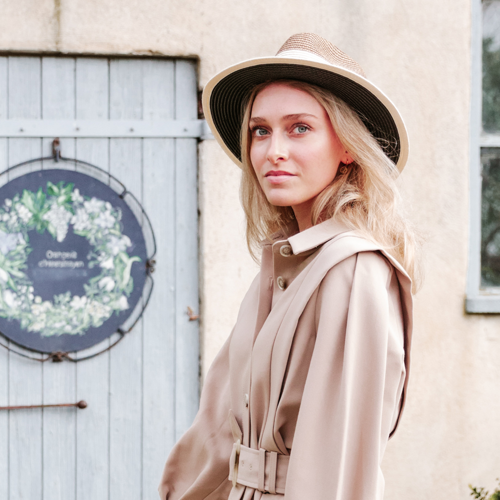 Guess Fedora hoed natural multi bij Duifhuizen