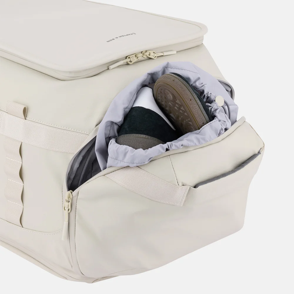 Kapten & Son Lisbon duffle rugzak sandstone bij Duifhuizen