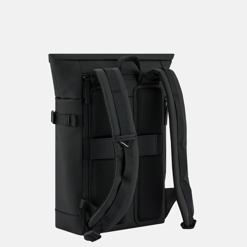 Kapten & Son Helsinki 2.0 rugzak 15 inch all black bij Duifhuizen