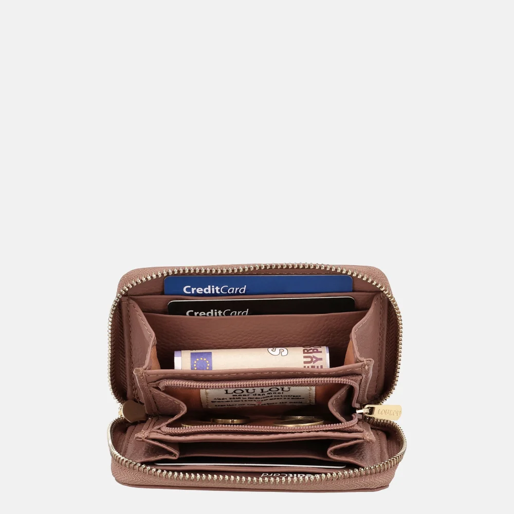 Loulou Essentiels Petite Emilie portemonnee S mocha mousse bij Duifhuizen