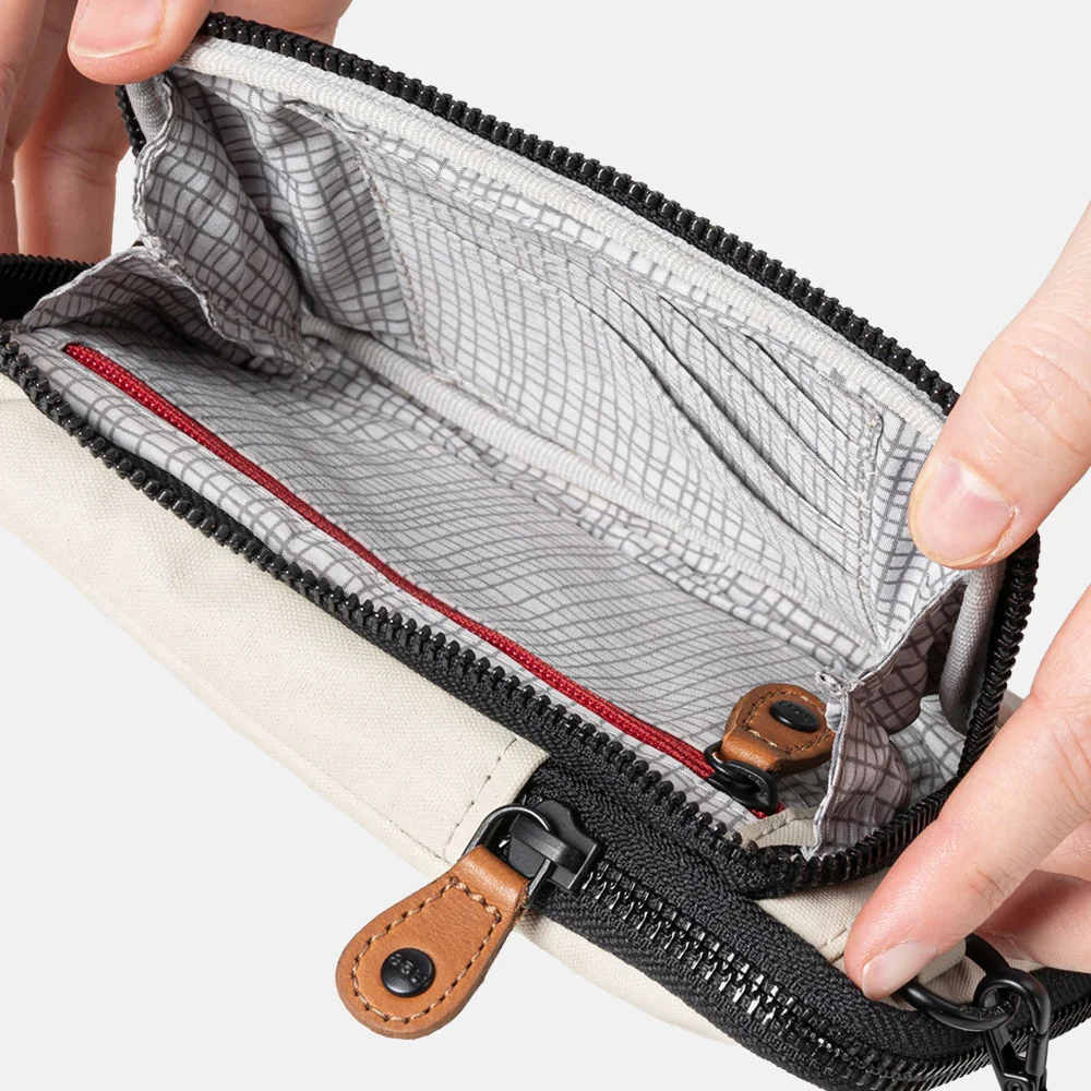 Aunts and Uncles Japan Uji telefoontas dust bij Duifhuizen