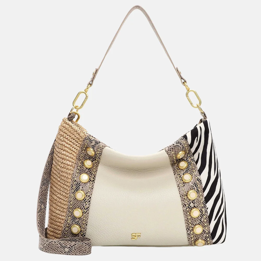 Suri Frey Harley buideltas sand bij Duifhuizen