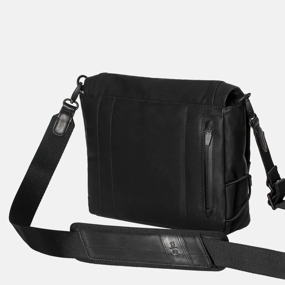 Aunts and Uncles Japan Sendai crossbody tas black bij Duifhuizen