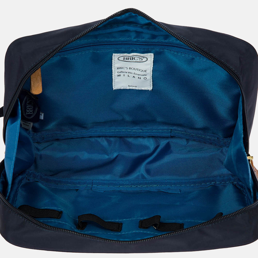 Bric's X-Bag Urban toilettas ocean blue bij Duifhuizen