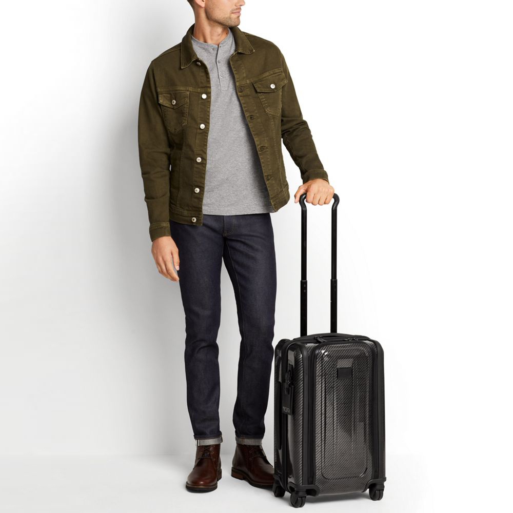 Tumi Tegra Lite Carry-On koffer 56 cm graphite bij Duifhuizen