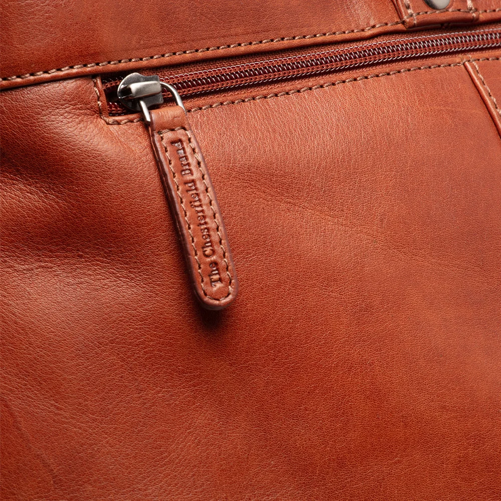 Chesterfield Lazio weekendtas cognac bij Duifhuizen