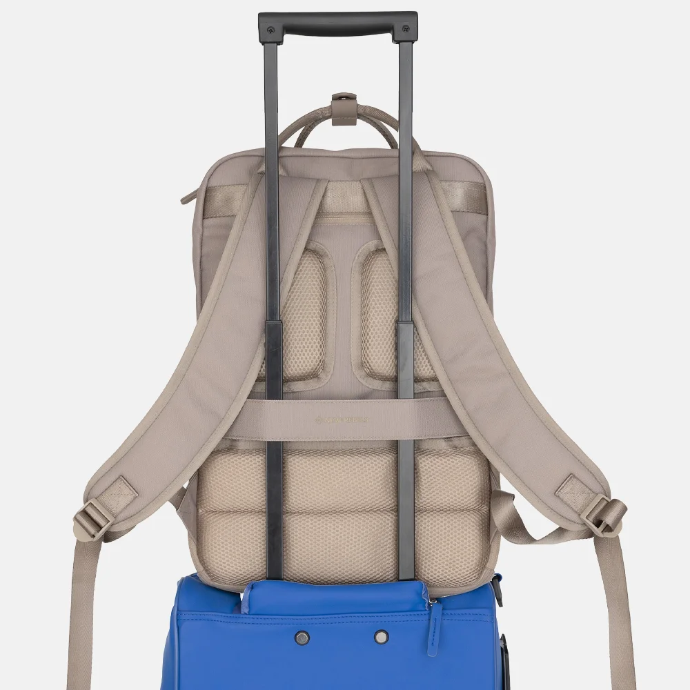 New Rebels Milwaukee rugzak ribby taupe bij Duifhuizen