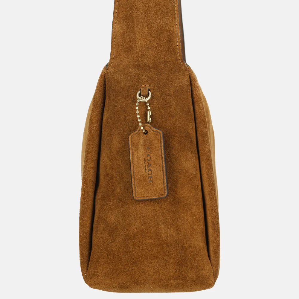 Coach Lola schoudertas suede warm brown bij Duifhuizen