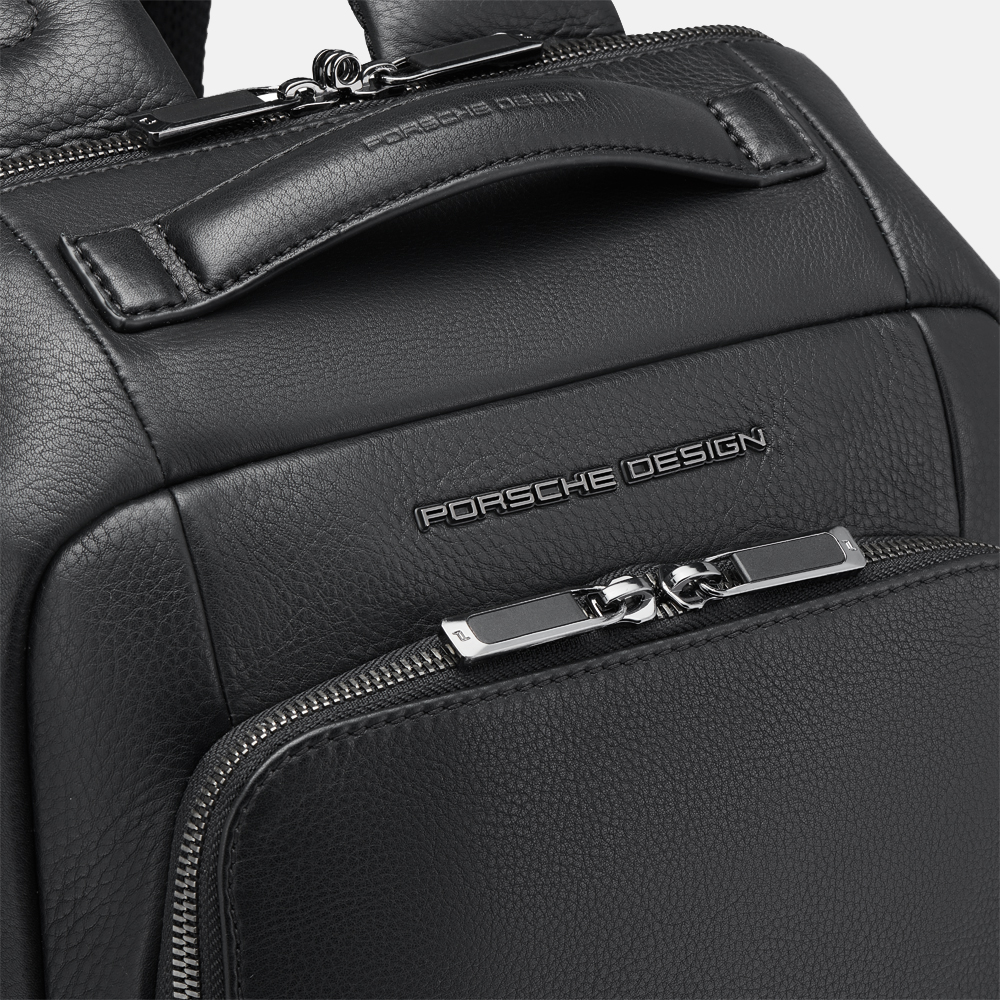 Porsche Design Roadster rugzak XS 13 inch leer black bij Duifhuizen Porsche Design Roadster rugzak XS 13 inch leer black bij Duifhuizen