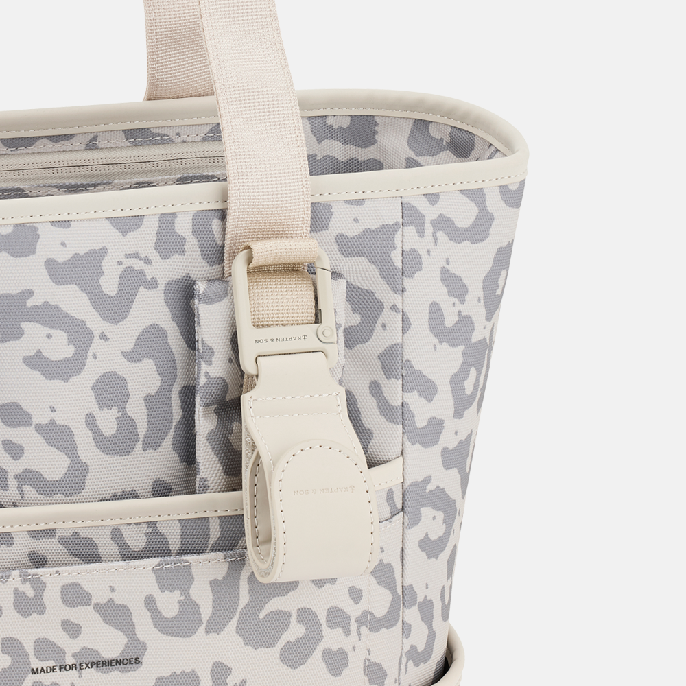 Kapten & Son Lindby rugzak 14 inch leopard sandstone bij Duifhuizen