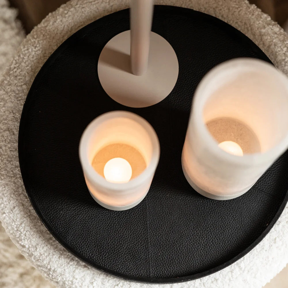 Chamada leren dienblad rond effen L black bij Duifhuizen