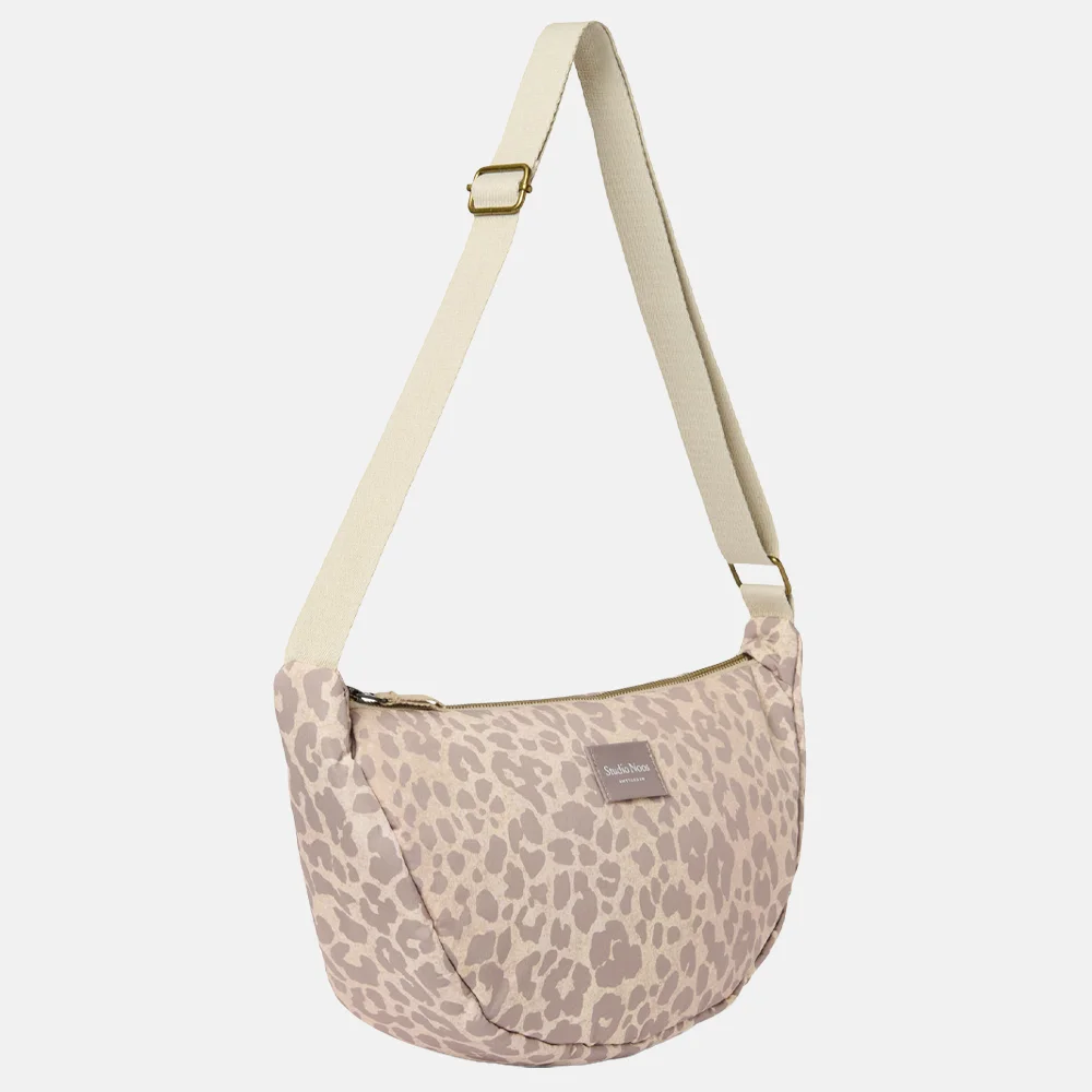 Studio Noos Puffy Adult fannypack crossbody tas beige leopard bij Duifhuizen