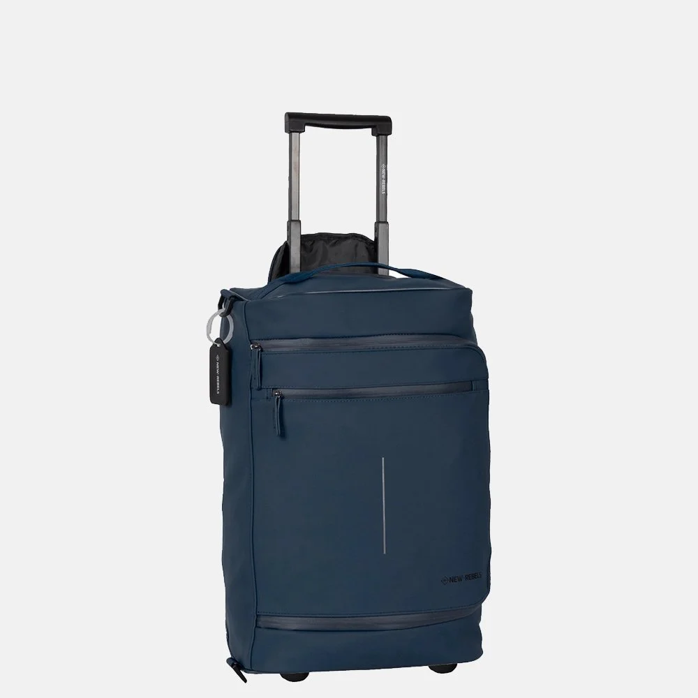 New Rebels Harper on board reistas S navy bij Duifhuizen