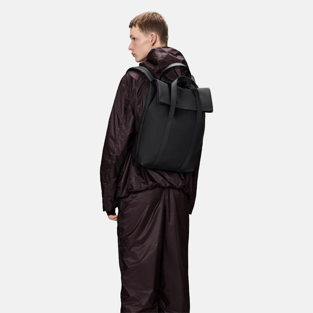 Rains 2-Way Tote rugzak 16 inch black bij Duifhuizen