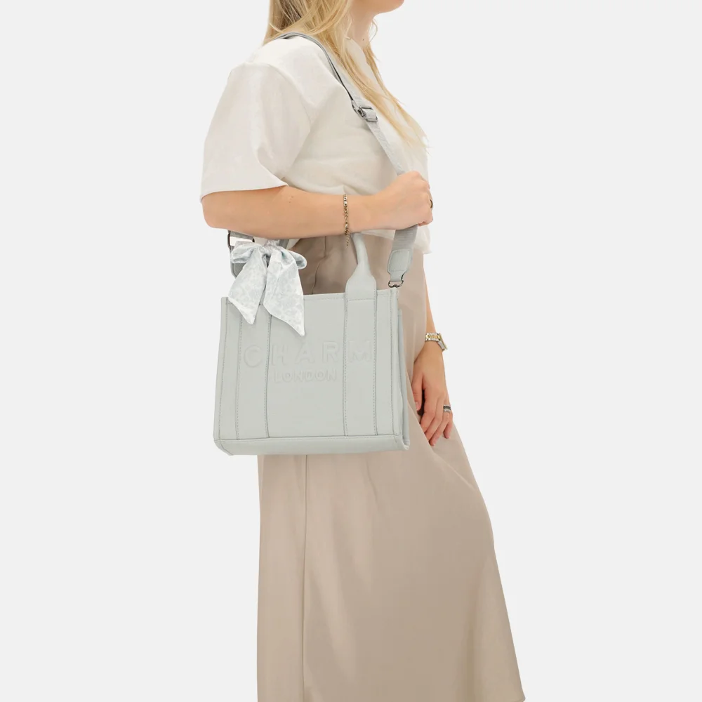 Charm London shopper S lichtblauw bij Duifhuizen