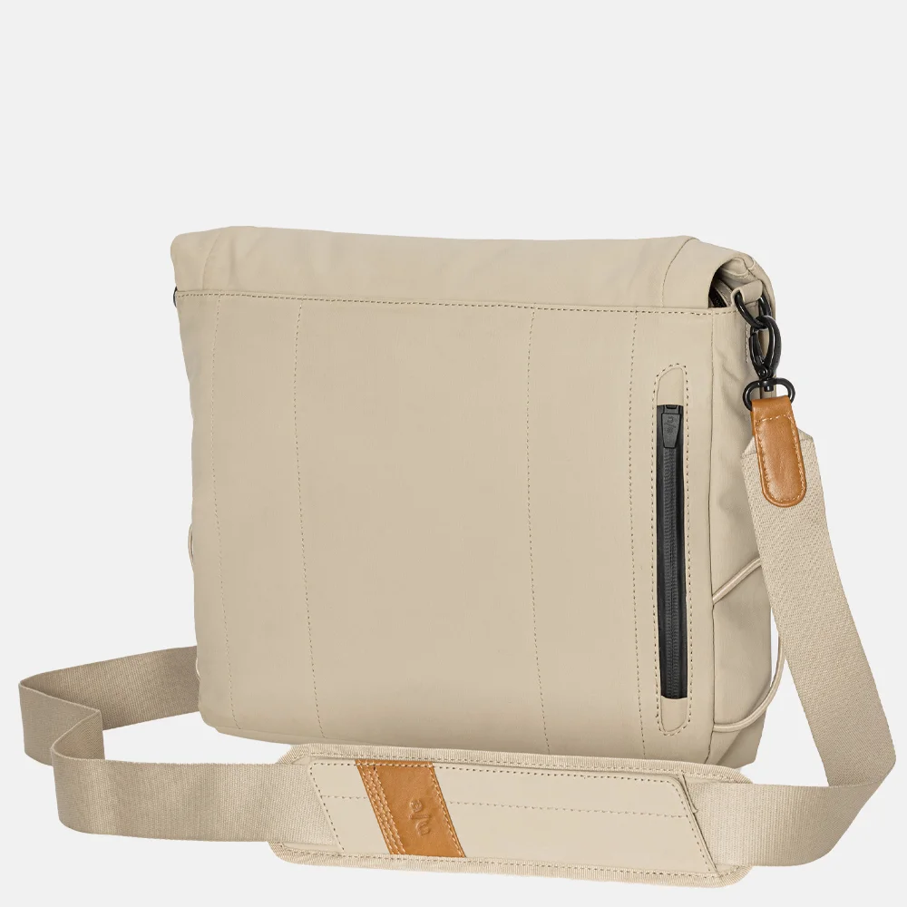 Aunts and Uncles Matsumoto schoudertas nomad bij Duifhuizen