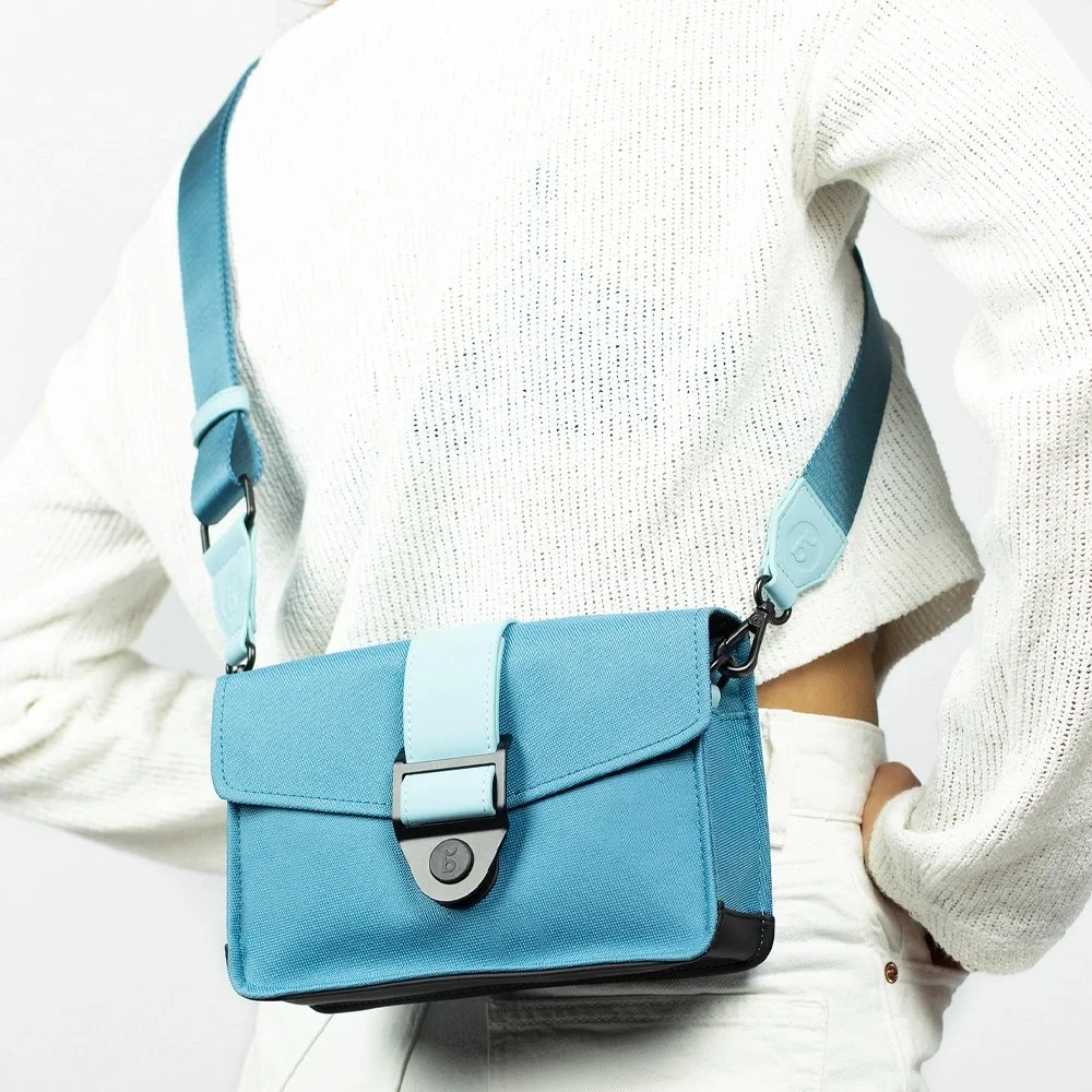 Bold Banana crossbody tas S blue breeze bij Duifhuizen