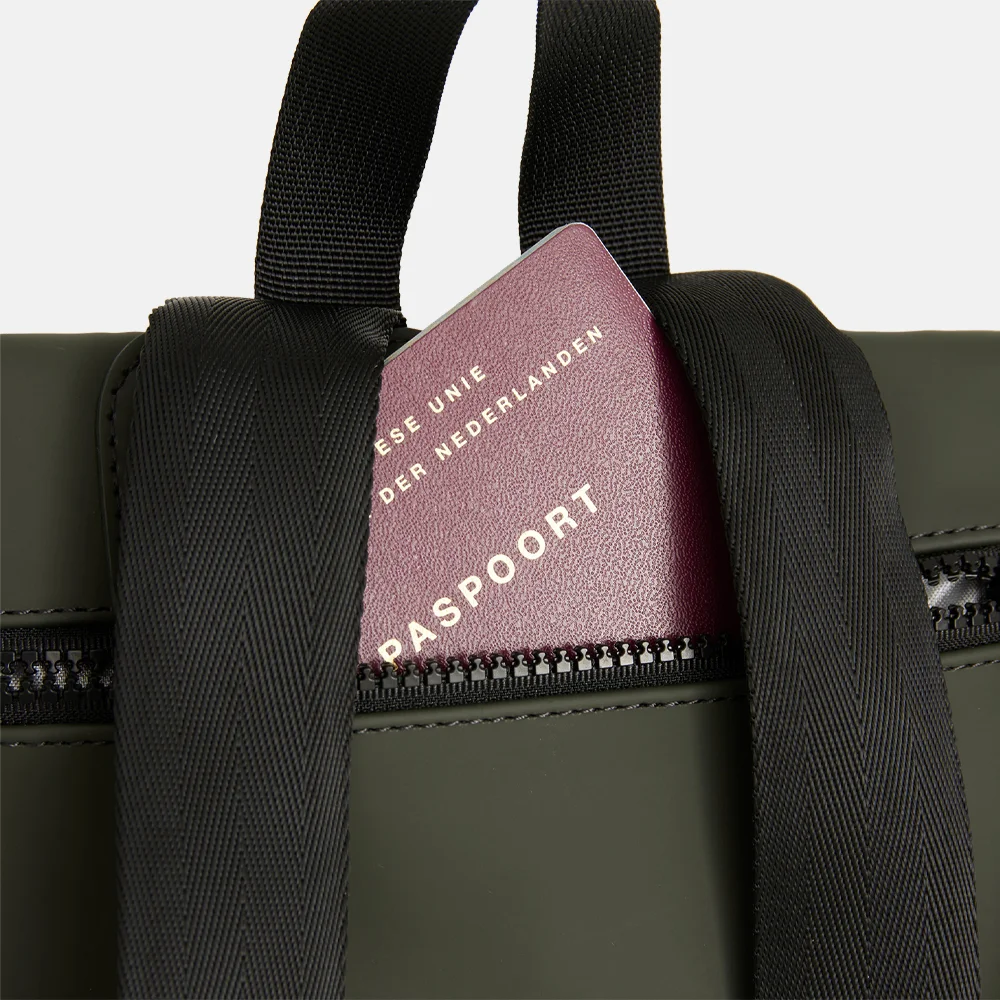 New Rebels Mart rugzak 13 inch night darkgreen bij Duifhuizen