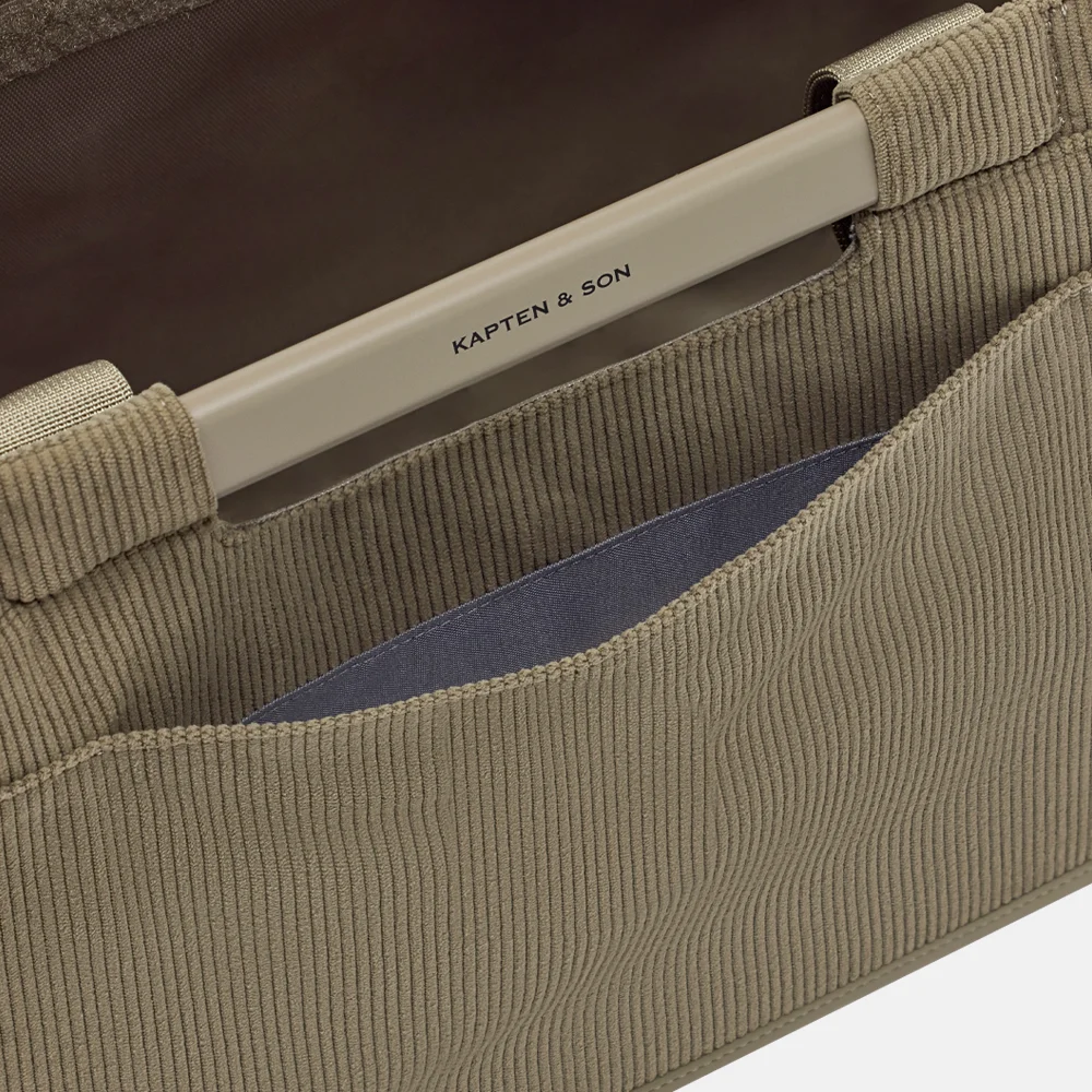 Kapten & Son Vaasa boodschappentas dusty khaki bij Duifhuizen