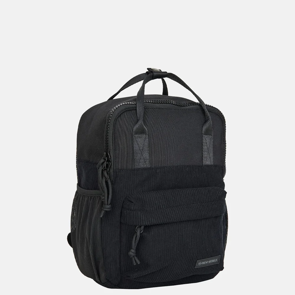 New Rebels rugzak S zwart bij Duifhuizen