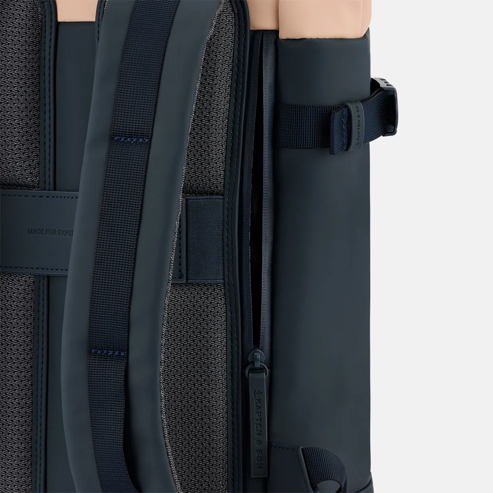 Kapten & Son Helsinki 2.0 rugzak 15 inch navy bij Duifhuizen