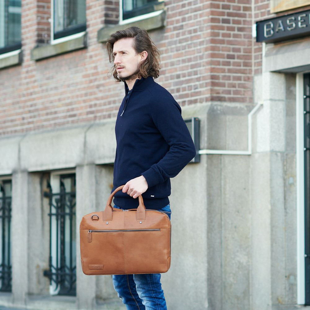 Businesstas Flint 15.6 inch cognac bij Duifhuizen