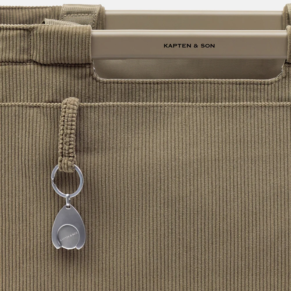 Kapten & Son Vaasa boodschappentas dusty khaki bij Duifhuizen