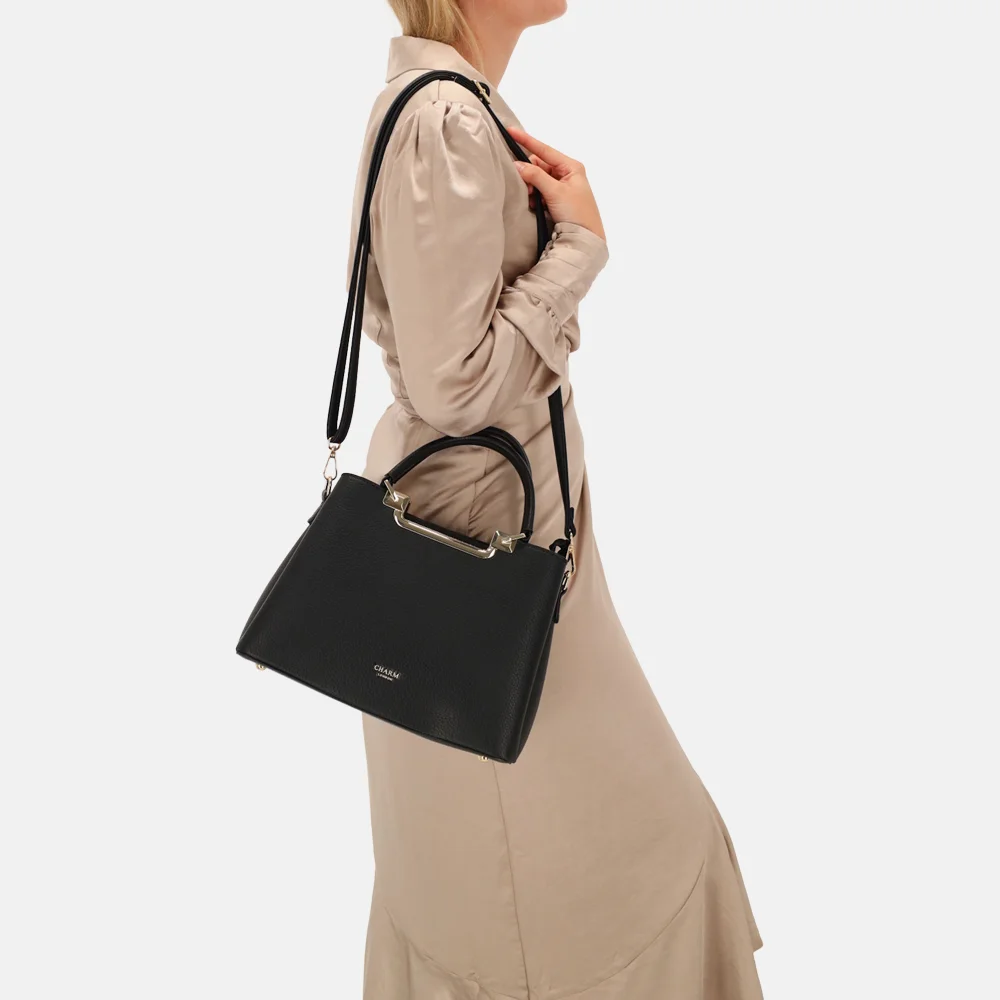 Charm London handtas M zwart bij Duifhuizen