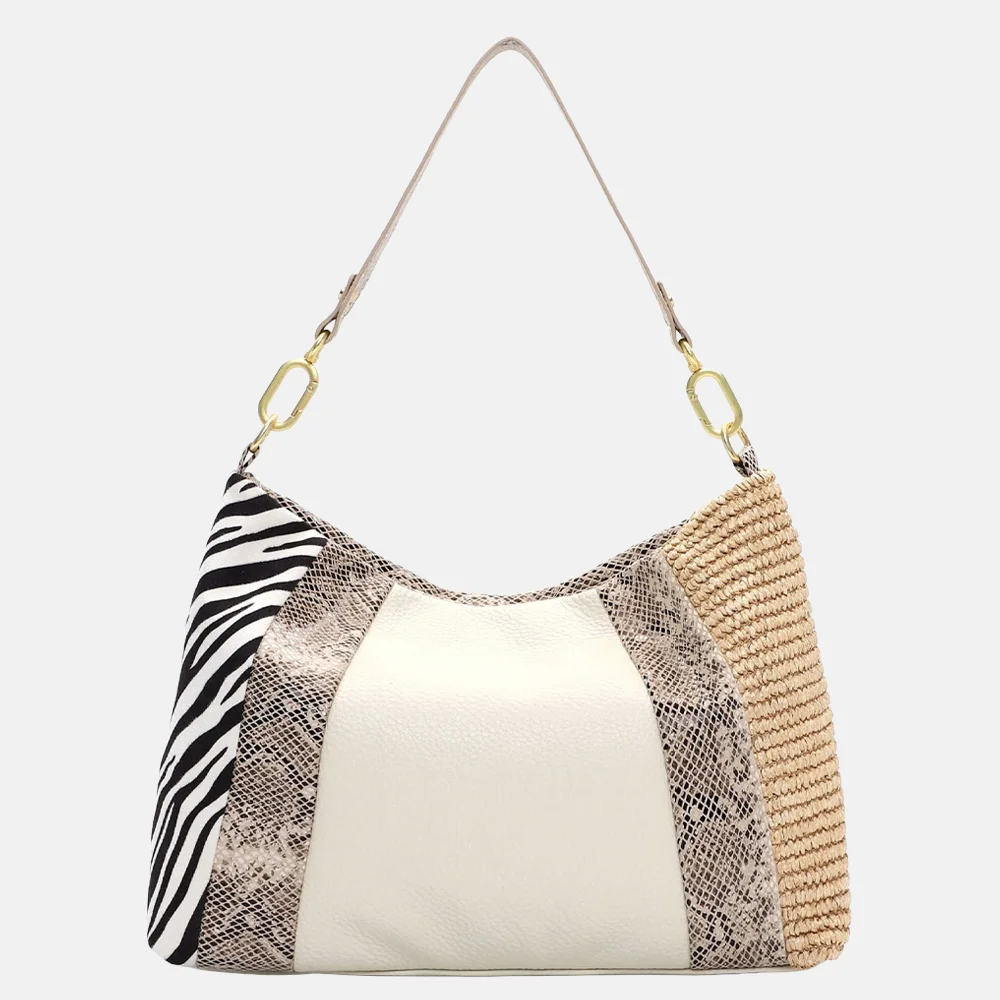 Suri Frey Harley buideltas sand bij Duifhuizen