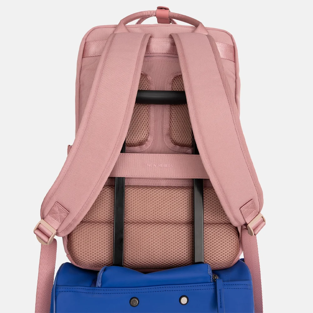 New Rebels Milwaukee rugzak ribby old pink bij Duifhuizen