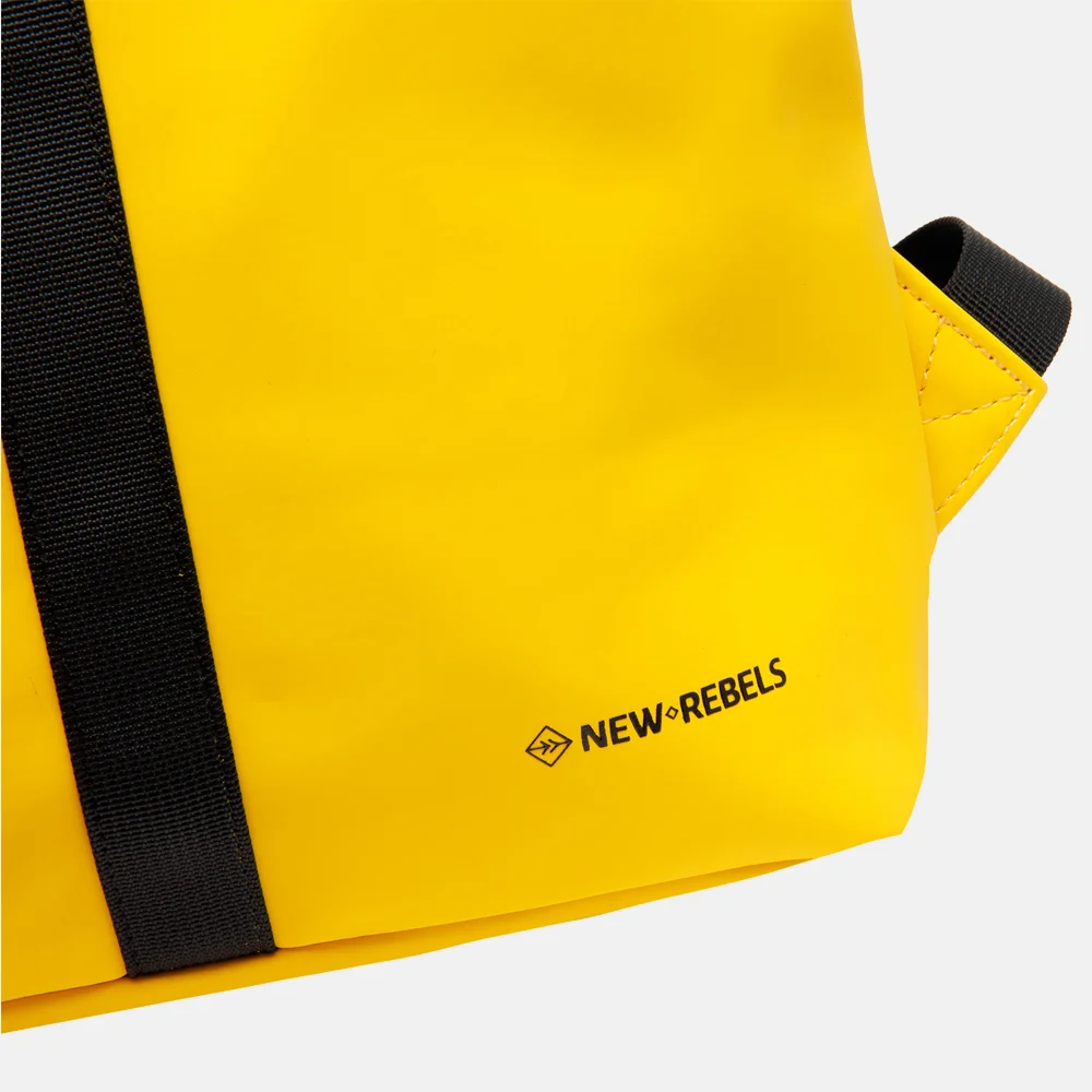 New Rebels Mart rugzak small yellow bij Duifhuizen