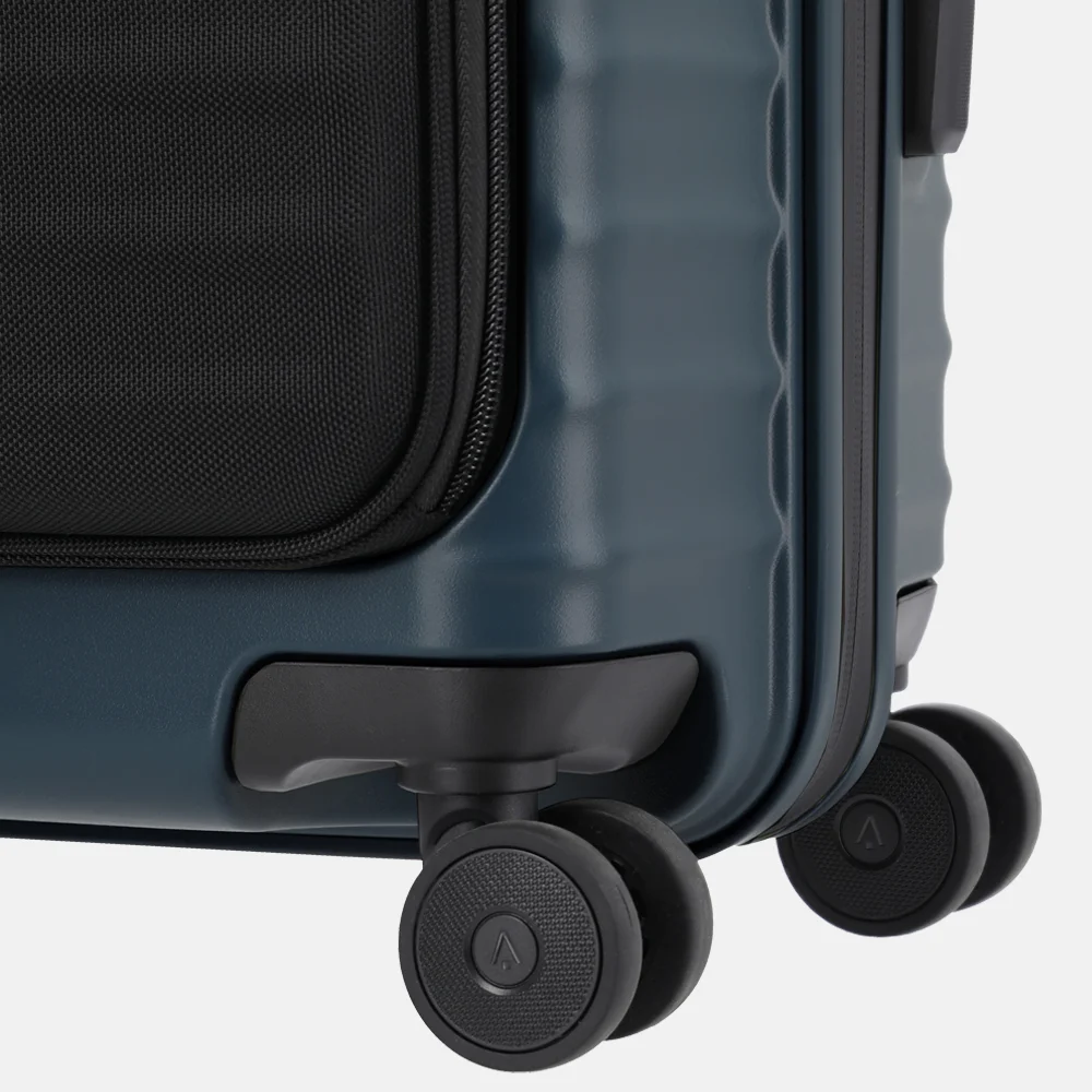 Titan Upgrade handbagage koffer frontpocket 55 cm midnight blue bij Duifhuizen