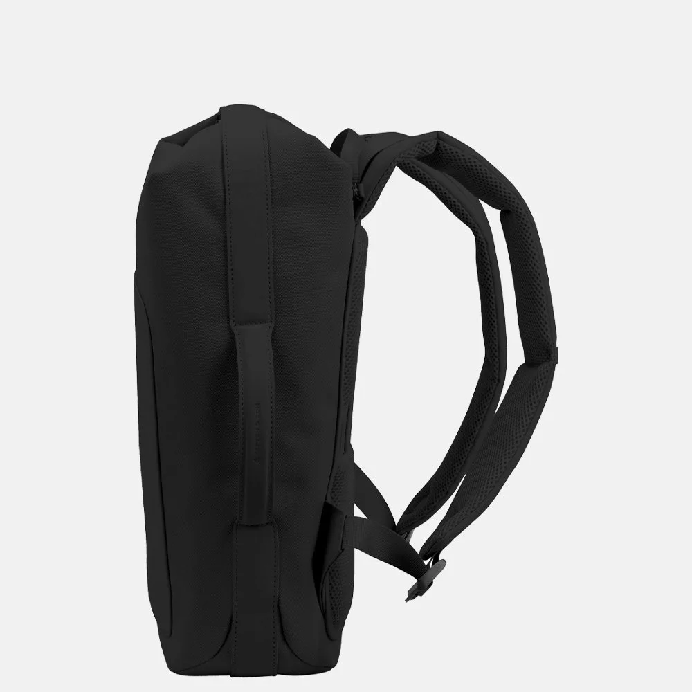 Kapten & Son Osby rugzak 16 inch all black bij Duifhuizen